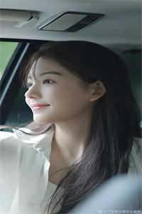 是你抛弃我,我不围着你转你急啥?