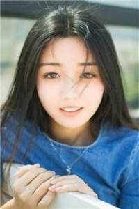 苟活后宫她凭借茶艺封妃了漫画