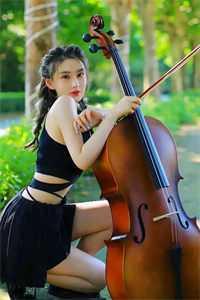 与美女们合租公寓