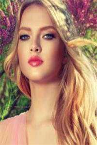 锦鲤空间全家穿到古代去逃荒免费